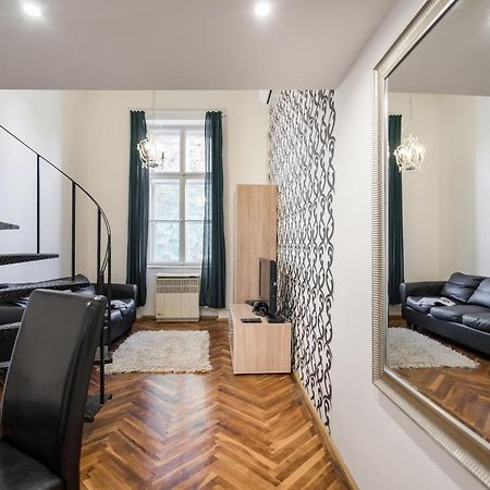 בודפשט Bpr Robinia Downtown Apartment מראה חיצוני תמונה