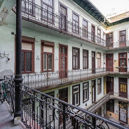 בודפשט Bpr Robinia Downtown Apartment מראה חיצוני תמונה