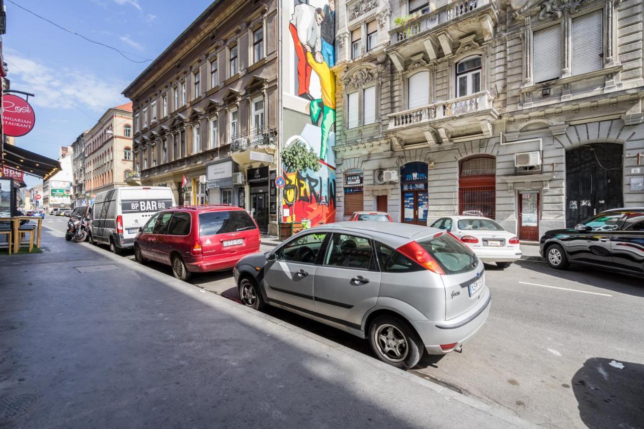 בודפשט Bpr Robinia Downtown Apartment מראה חיצוני תמונה